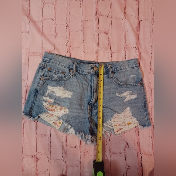 EUC Aeropostale High Rise Jean Shorts Size 10 - Picture 6 of 9